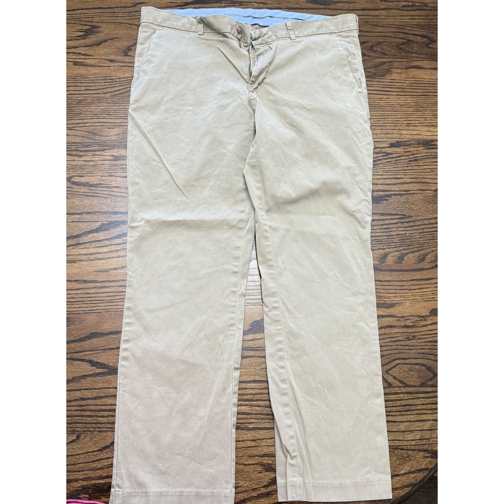 Roundtree & Yorke Men's Pants Khaki Dress Pants 38x32 Classic Fit